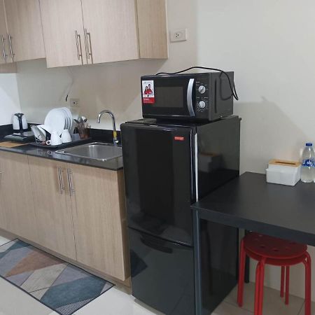Breeze Residences - 1Br Unit With Balcony -Top Floor Manila Zewnętrze zdjęcie