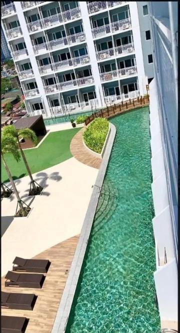 Breeze Residences - 1Br Unit With Balcony -Top Floor Manila Zewnętrze zdjęcie