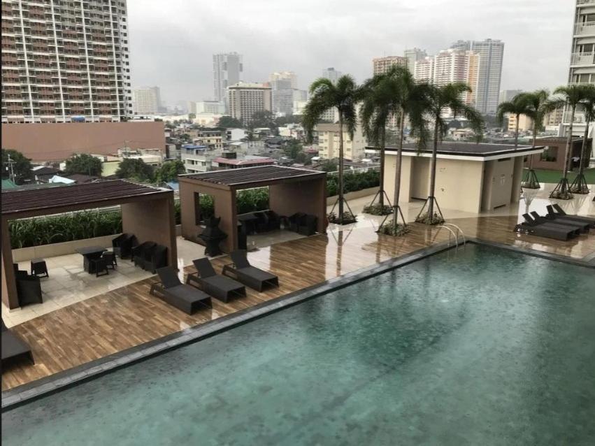 Breeze Residences - 1Br Unit With Balcony -Top Floor Manila Zewnętrze zdjęcie